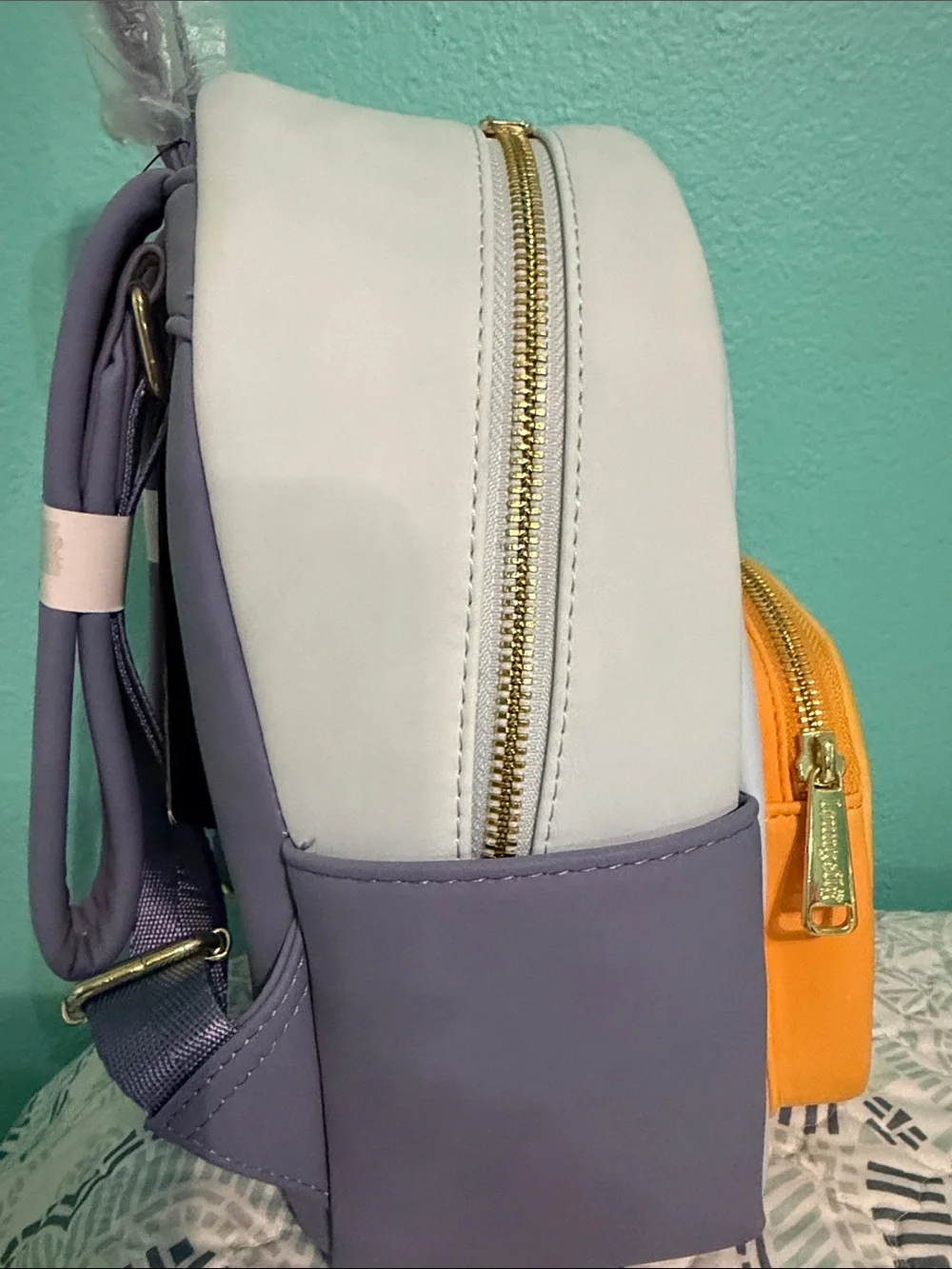 Loungefly nwt has